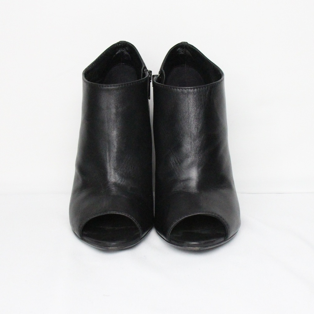 Burberry Black Leather Wedges